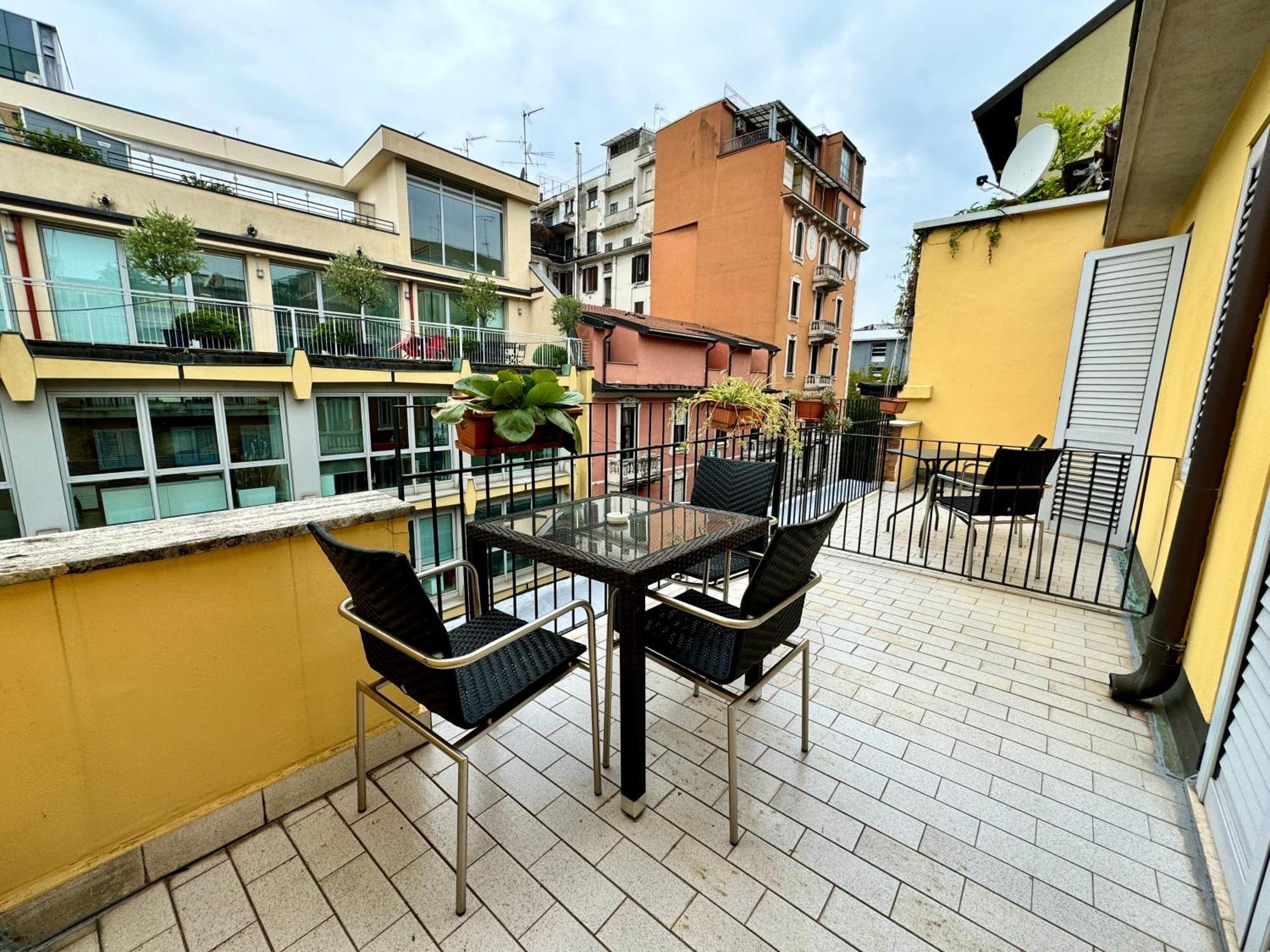 Hotel Parma — Fotos 1